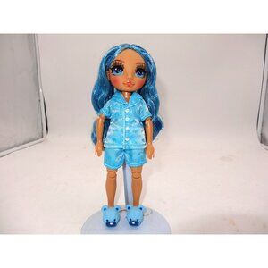 Rainbow High Winter Break Skyler Bradshaw Blue Fashion‎ Doll in  Pj's Slippers